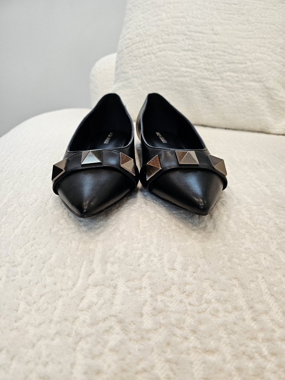 Marc Fisher Black Pointed Leather Flats with Stud Detail - Picture 5 of 9
